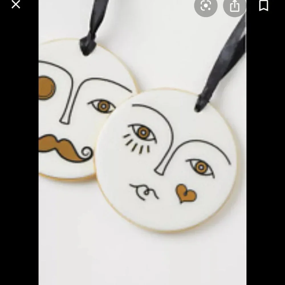 NEW JONATHAN ADLER H&M MR & MRS PORCELAIN 2 DECORATIONS ORNAMENTS HOLIDAY XMAS